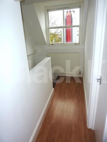 			MINS TO POTOBELLO ROAD MARKET!, 1 Bedroom, 1 bath, 1 reception Flat			 Portobello Road, NOTTINGHILL/LADBROKE GROVE